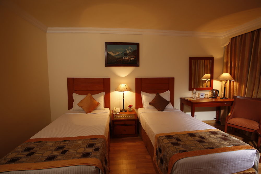 Royal Singi Hotel Катманду Екстер'єр фото