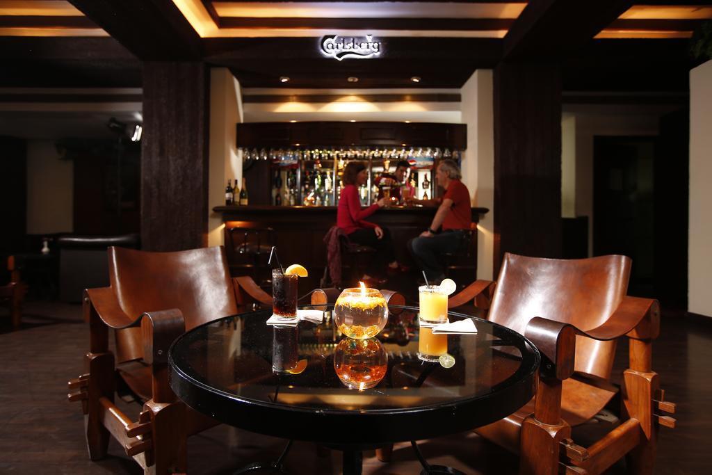 Royal Singi Hotel Катманду Екстер'єр фото