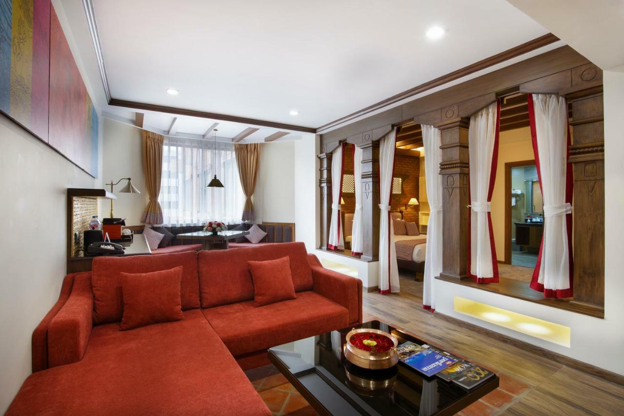 Royal Singi Hotel Катманду Екстер'єр фото
