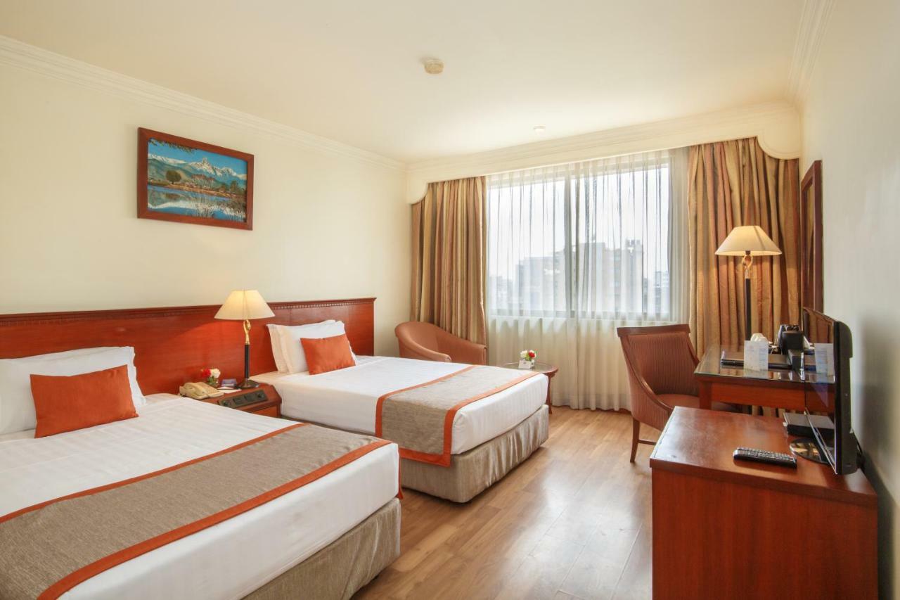 Royal Singi Hotel Катманду Екстер'єр фото